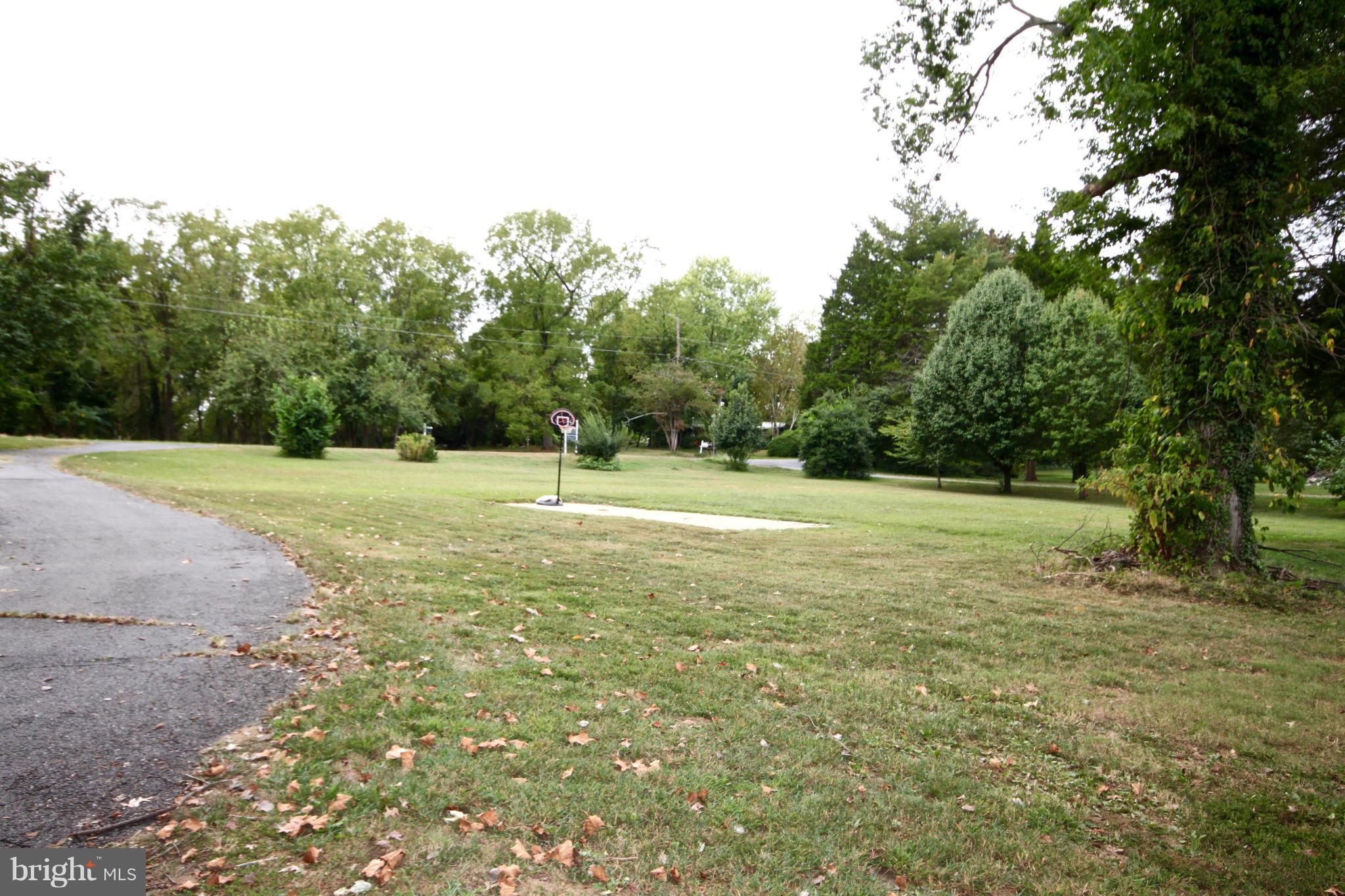 1553 Widows Mite Road Edgewater, MD 21037 - Photo 12 of 25 Exterior (General)