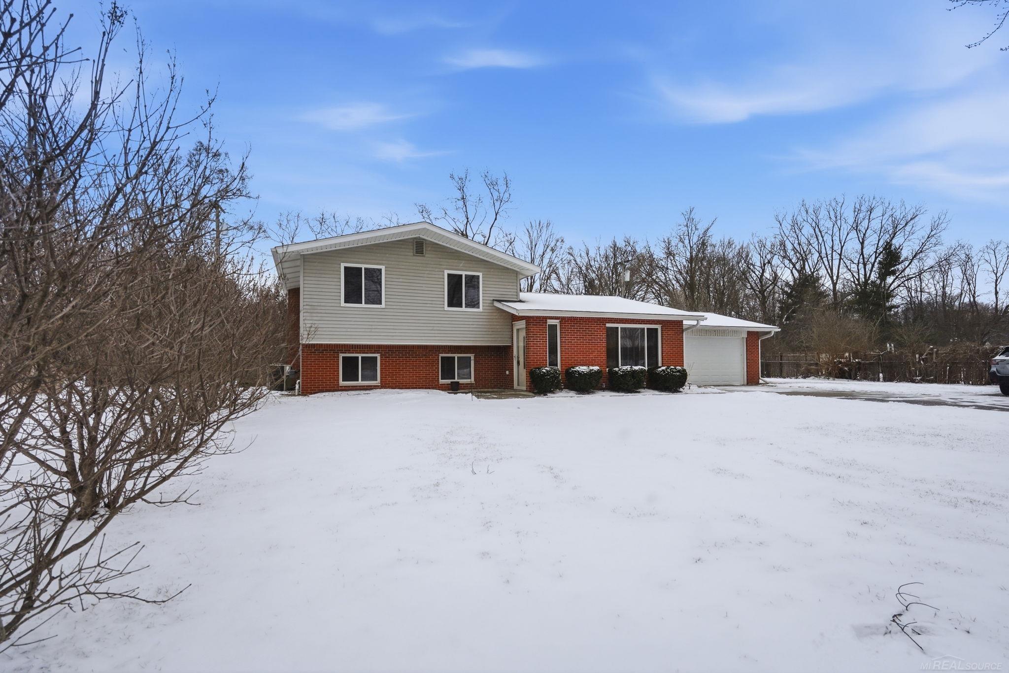 5095 Maybee Road Clarkston, MI 48346 - Photo 24 of 24 50200417-a3cc22d1-7216-4e81-b3f1-b567a05ef026.JPG