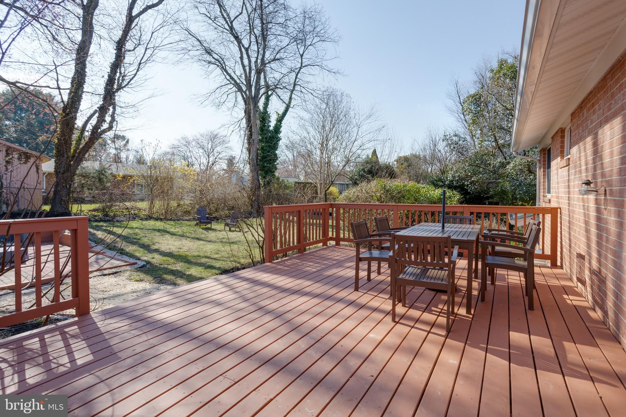5307 Richardson Drive Fairfax, VA 22032 - Photo 6 of 57 Entertainment size deck off the back
