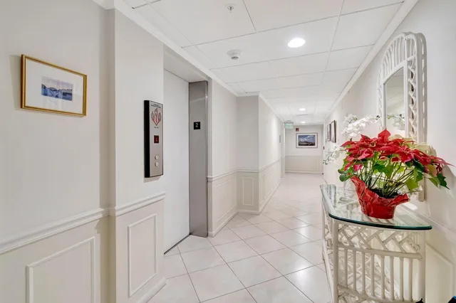 $860,000 | 200 Mac Farlane Drive, Unit N203, Delray Beach, FL 33483