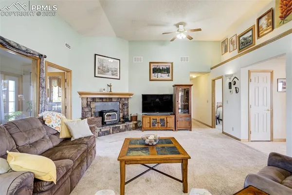 $650,000 | 8870 North Calhan Highway, Calhan, CO 80808