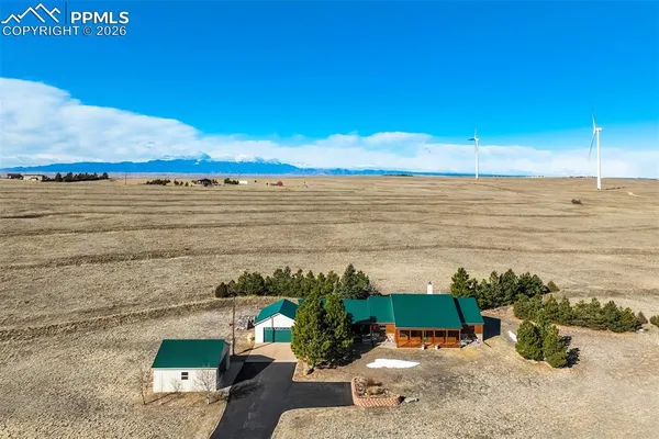 $650,000 | 8870 North Calhan Highway, Calhan, CO 80808