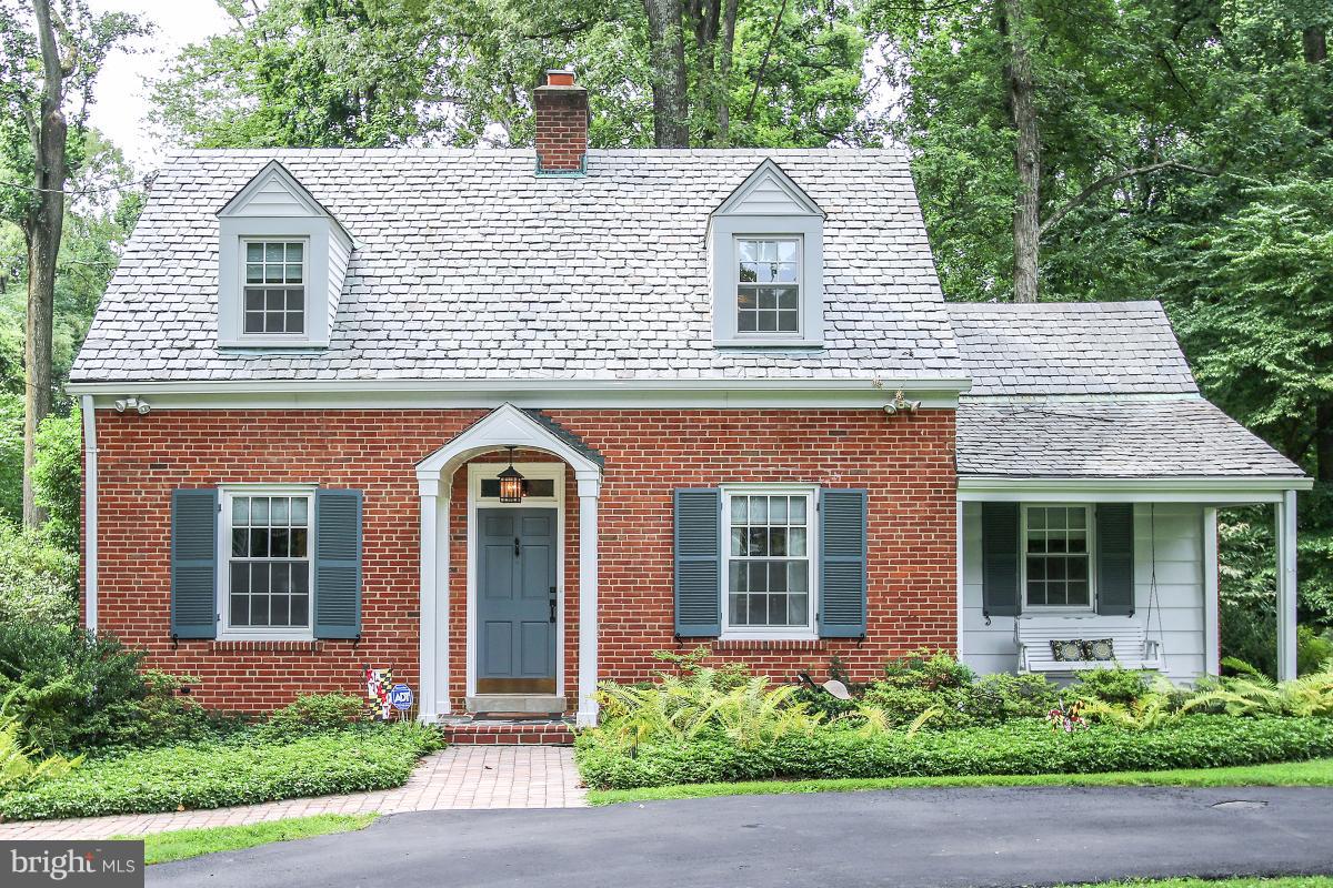 4004 Beverly Road Rockville, MD 20853 - Photo 1 of 30 Exterior (Front)