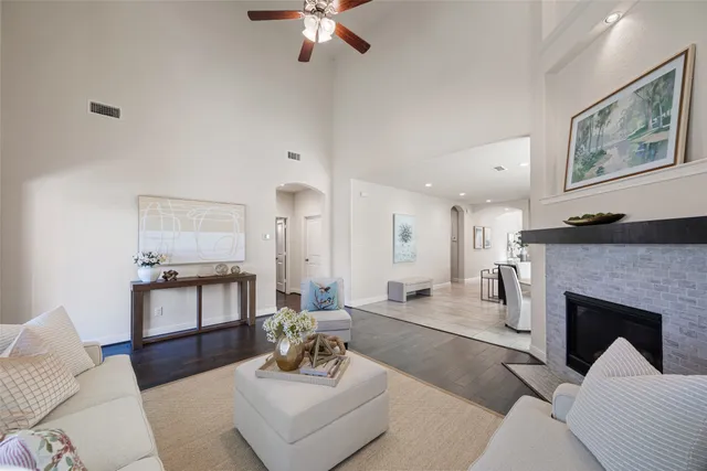 $425,000 | 2207 Tonkawa Trail, Katy, TX 77493