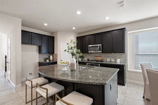 $425,000 | 2207 Tonkawa Trail, Katy, TX 77493