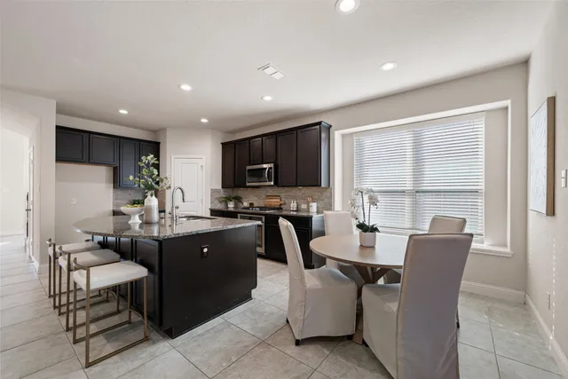 $425,000 | 2207 Tonkawa Trail, Katy, TX 77493