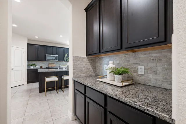 $425,000 | 2207 Tonkawa Trail, Katy, TX 77493