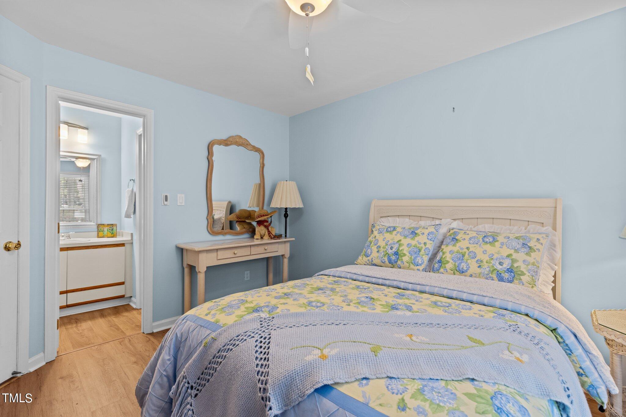137 Renwick Court Raleigh, NC 27615 - Photo 16 of 31 13-web-or-mls-8Y3A8738