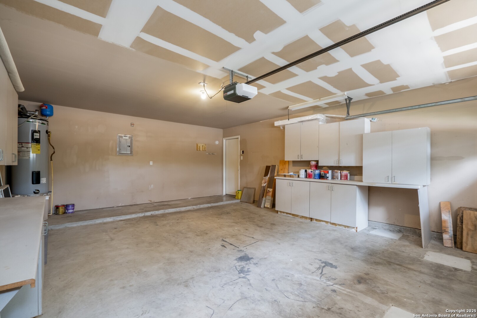 10407 Crystal View Universal City, TX 78148 - Photo 36 of 38