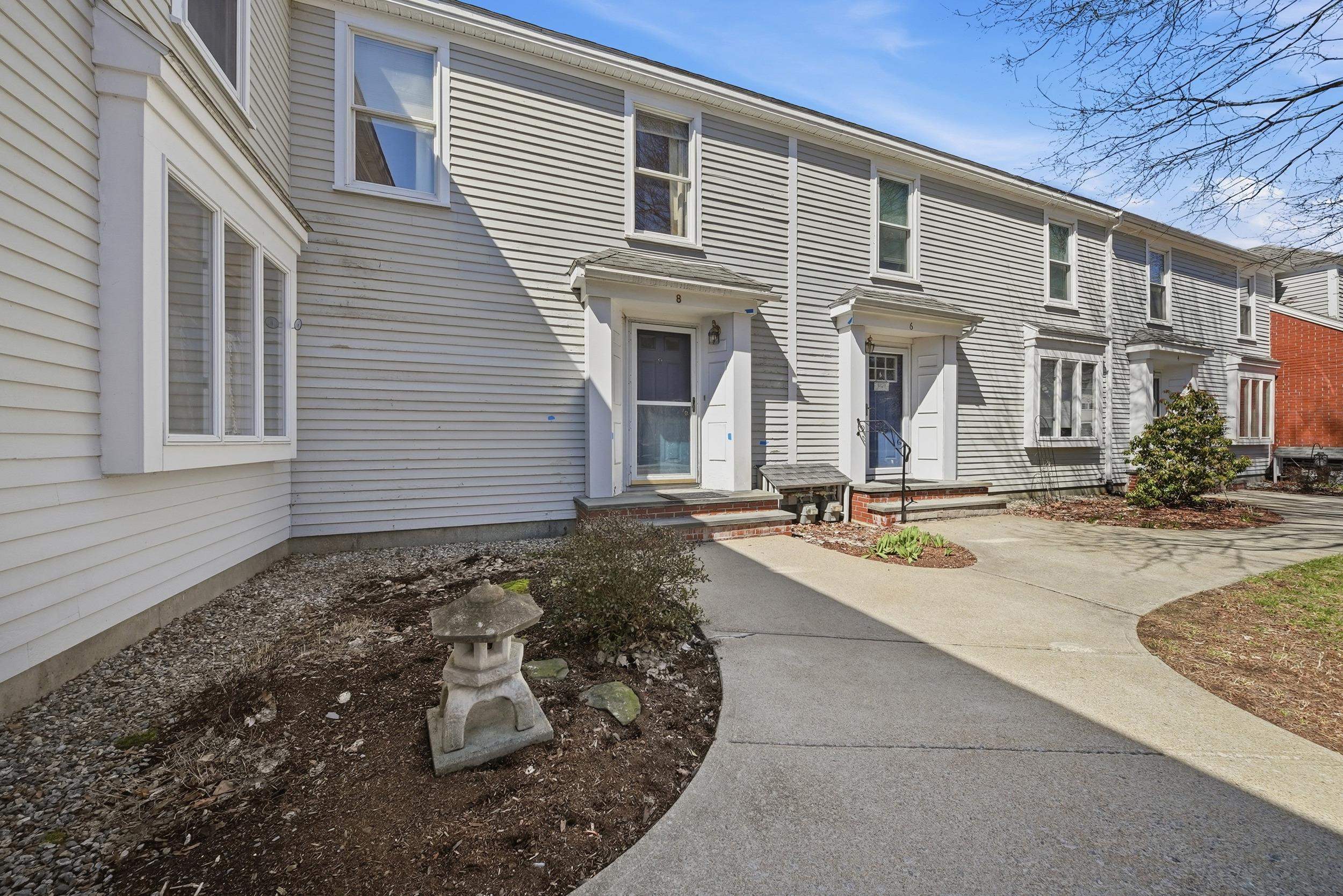 8 Mill Falls Road Pembroke, NH 03275 - Photo 4 of 53