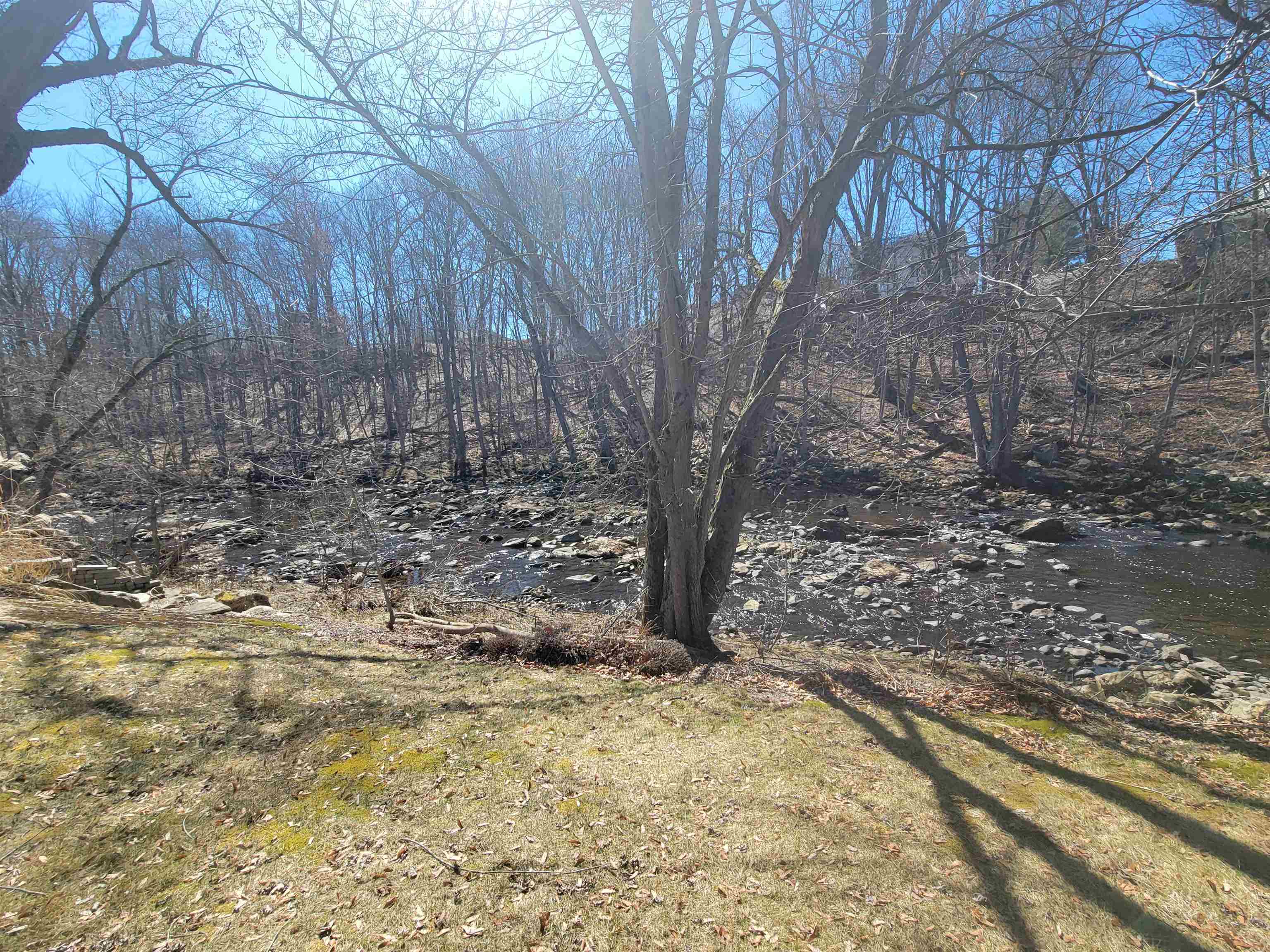 8 Mill Falls Road Pembroke, NH 03275 - Photo 50 of 53