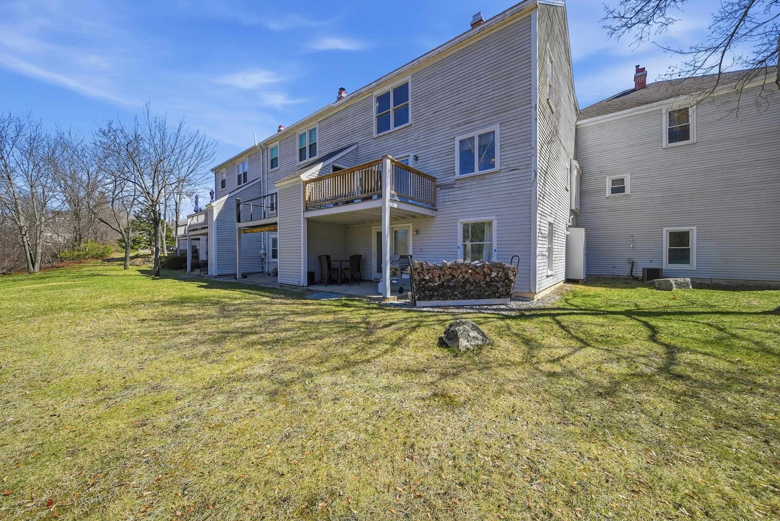 8 Mill Falls Road Pembroke, NH 03275 - Photo 8 of 53