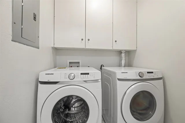 $850,000 | 915 Biscayne Street, Lakeway, TX 78734