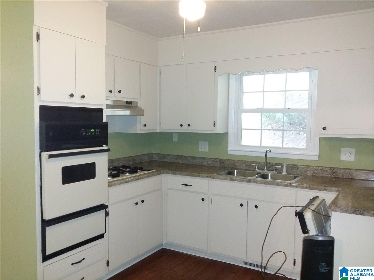 6212 May Street Anniston, AL 36206 - Photo 4 of 19