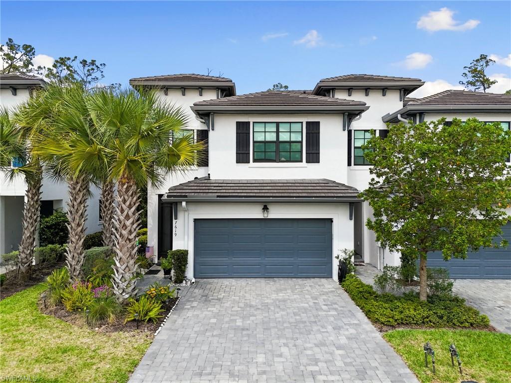 7619 Morgan Way Naples, FL 34119 - Photo 1 of 40