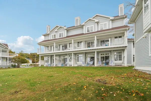 $2,600,000 | 4200 West End Road, Geneva, WI 53147