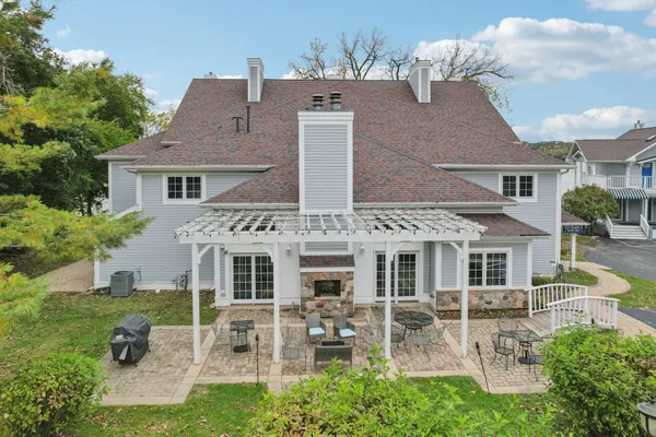 $2,600,000 | 4200 West End Road, Geneva, WI 53147