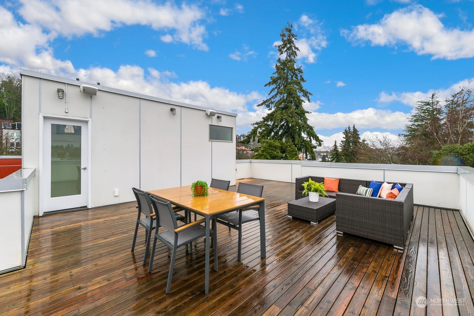 1725 South State Street Seattle, WA 98144 - Photo 23 of 29 Gallery Image 23