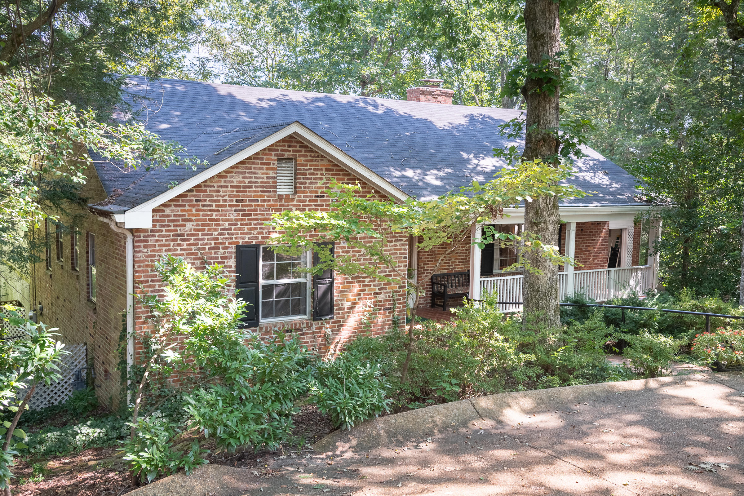 611 West Sunset Road Lookout Mountain, TN 37350 - Photo 1 of 20 WSunset-4