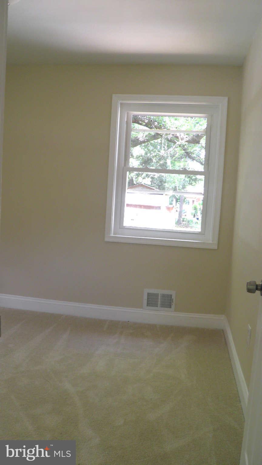 9114 Ardwick Ardmore Road Springdale, MD 20706 - Photo 23 of 30 Bedroom