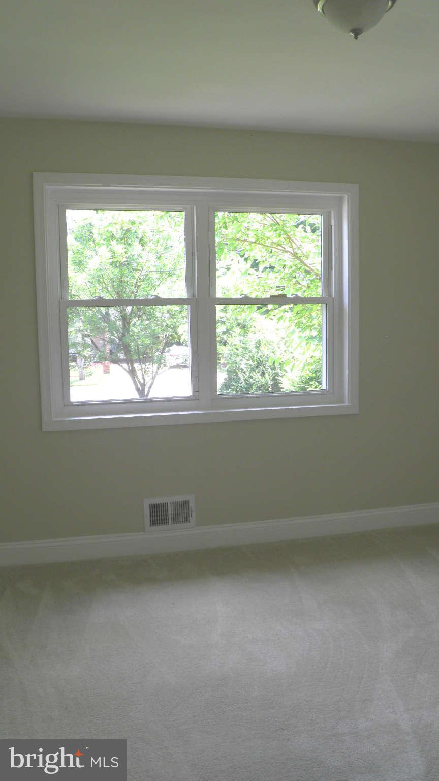 9114 Ardwick Ardmore Road Springdale, MD 20706 - Photo 25 of 30 Bedroom Master