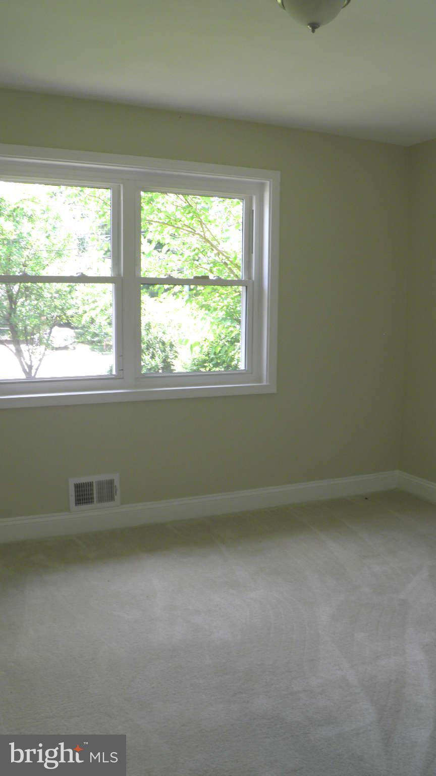 9114 Ardwick Ardmore Road Springdale, MD 20706 - Photo 26 of 30 Bedroom