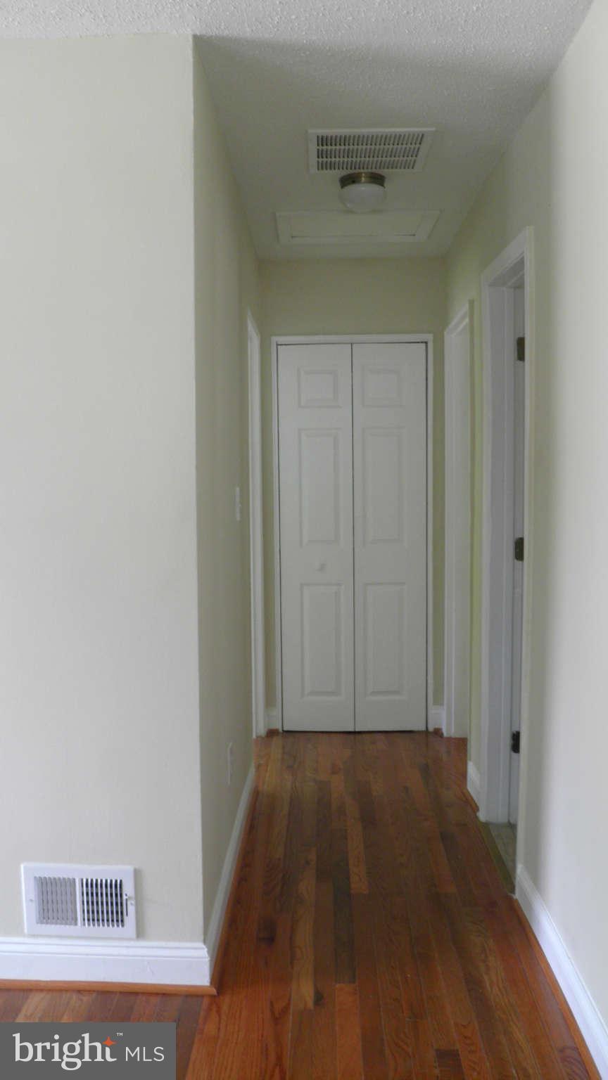 9114 Ardwick Ardmore Road Springdale, MD 20706 - Photo 27 of 30 View