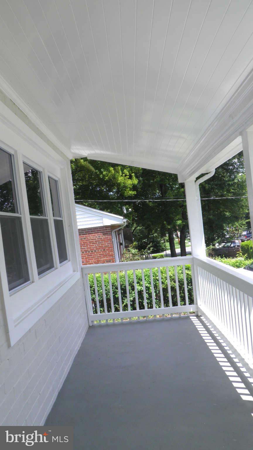 9114 Ardwick Ardmore Road Springdale, MD 20706 - Photo 8 of 30 View