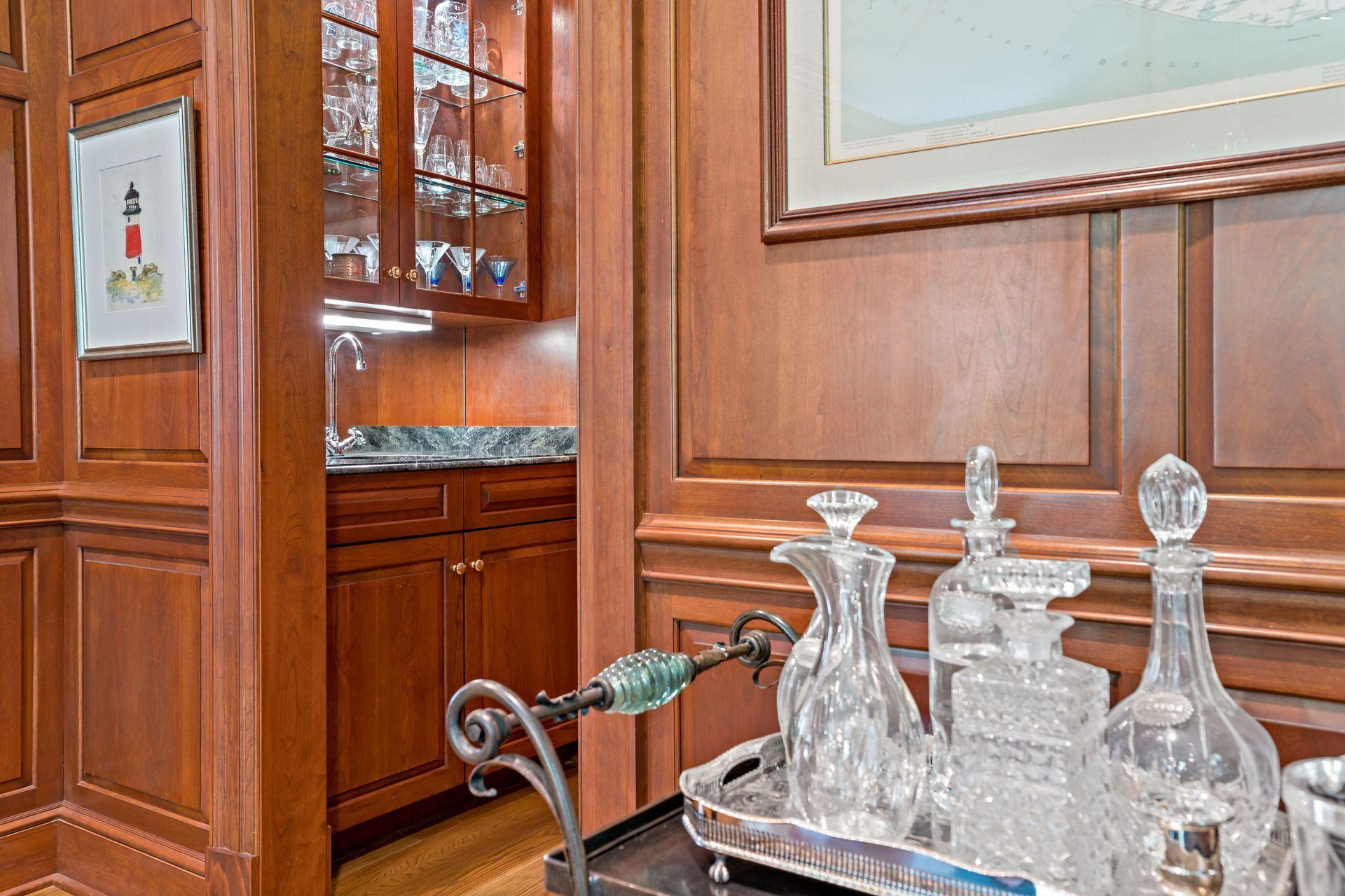 318 Ridgefield Road Wilton, CT 06897 - Photo 12 of 51 49