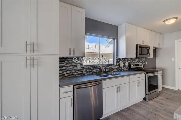 $2,300 | 4300 West Bonanza Road, Las Vegas, NV 89107