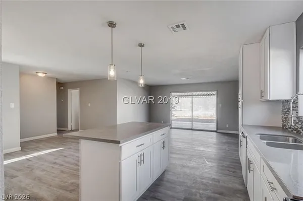 $2,300 | 4300 West Bonanza Road, Las Vegas, NV 89107