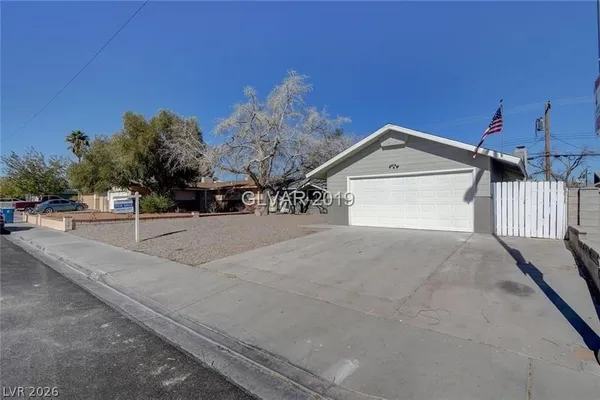 $2,300 | 4300 West Bonanza Road, Las Vegas, NV 89107