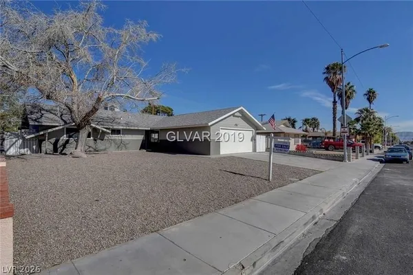 $2,300 | 4300 West Bonanza Road, Las Vegas, NV 89107