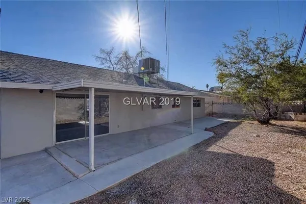 $2,300 | 4300 West Bonanza Road, Las Vegas, NV 89107