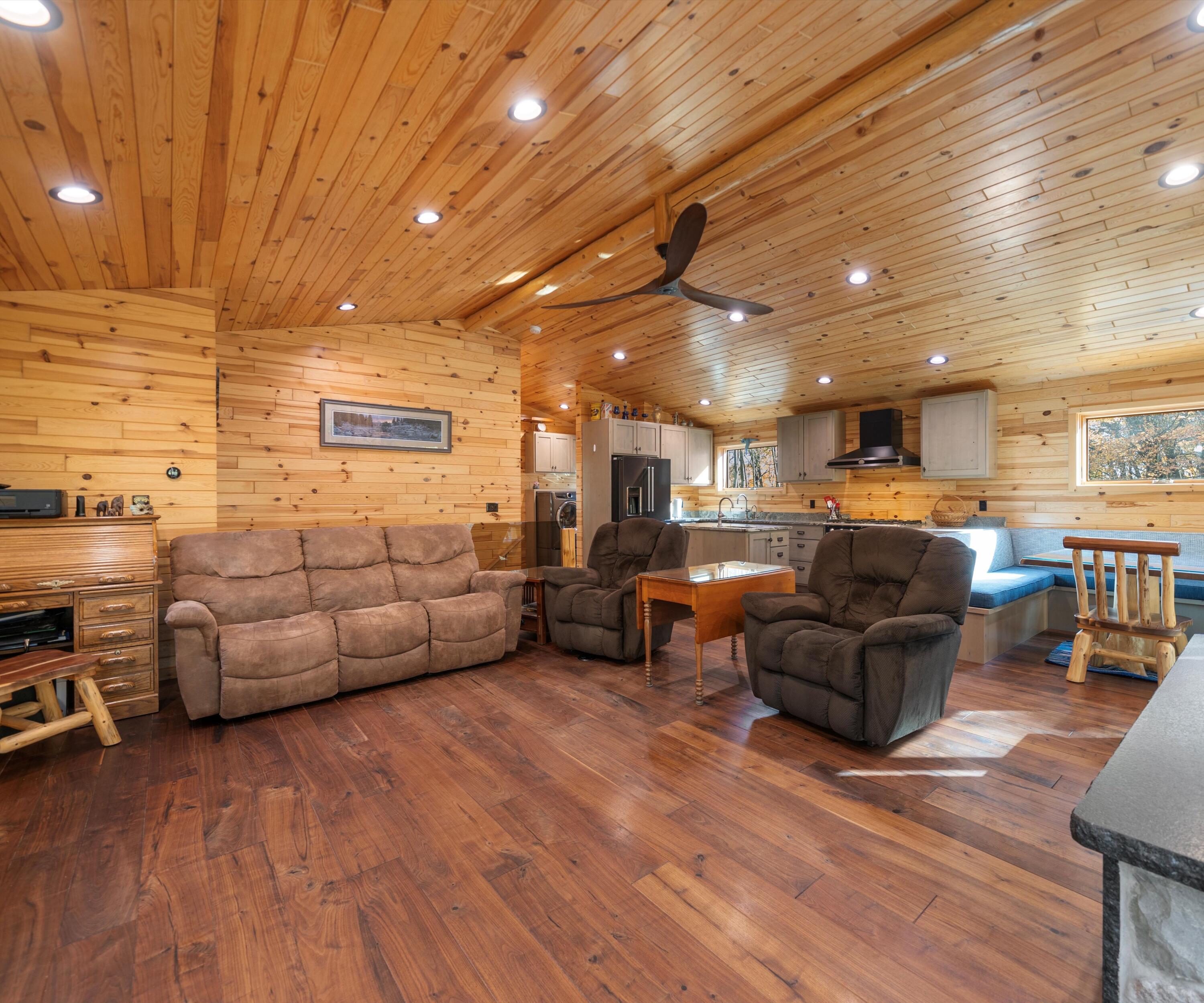 9820 Ionia Road Bellevue, MI 49021 - Photo 24 of 52 50-DSC09549