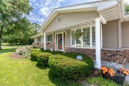718 Forsythia Street Southeast De Motte, IN 46310 - Photo 10 of 39 256x171