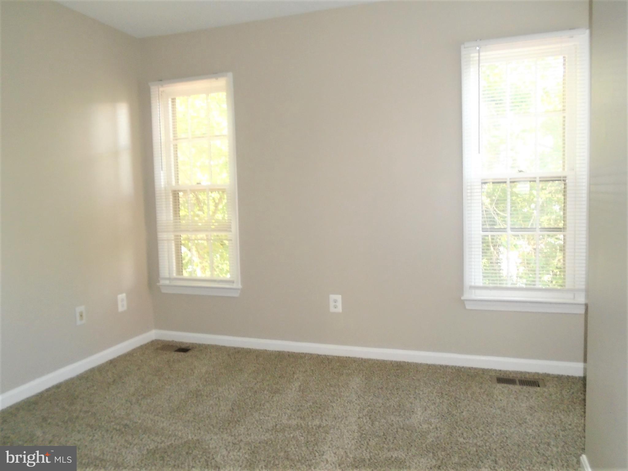 1914 Duffield Lane Alexandria, VA 22307 - Photo 19 of 50 an empty room with a window