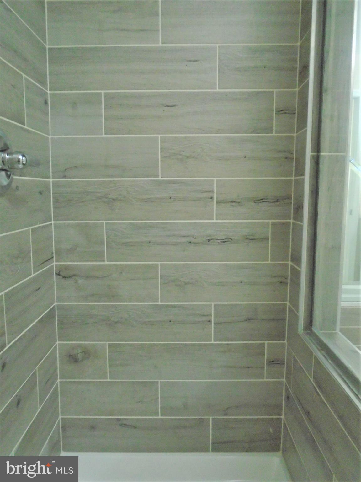 1914 Duffield Lane Alexandria, VA 22307 - Photo 32 of 50 a bathroom with a shower