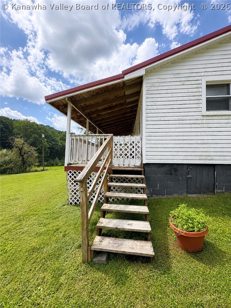 463 Amos Run Road Erbacon, WV 26203 - Photo 10 of 16 Gallery Image 10
