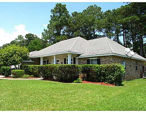 2008 West Ridge Drive Mandeville, LA 70448 - Photo 1 of 18 Gallery Image 1