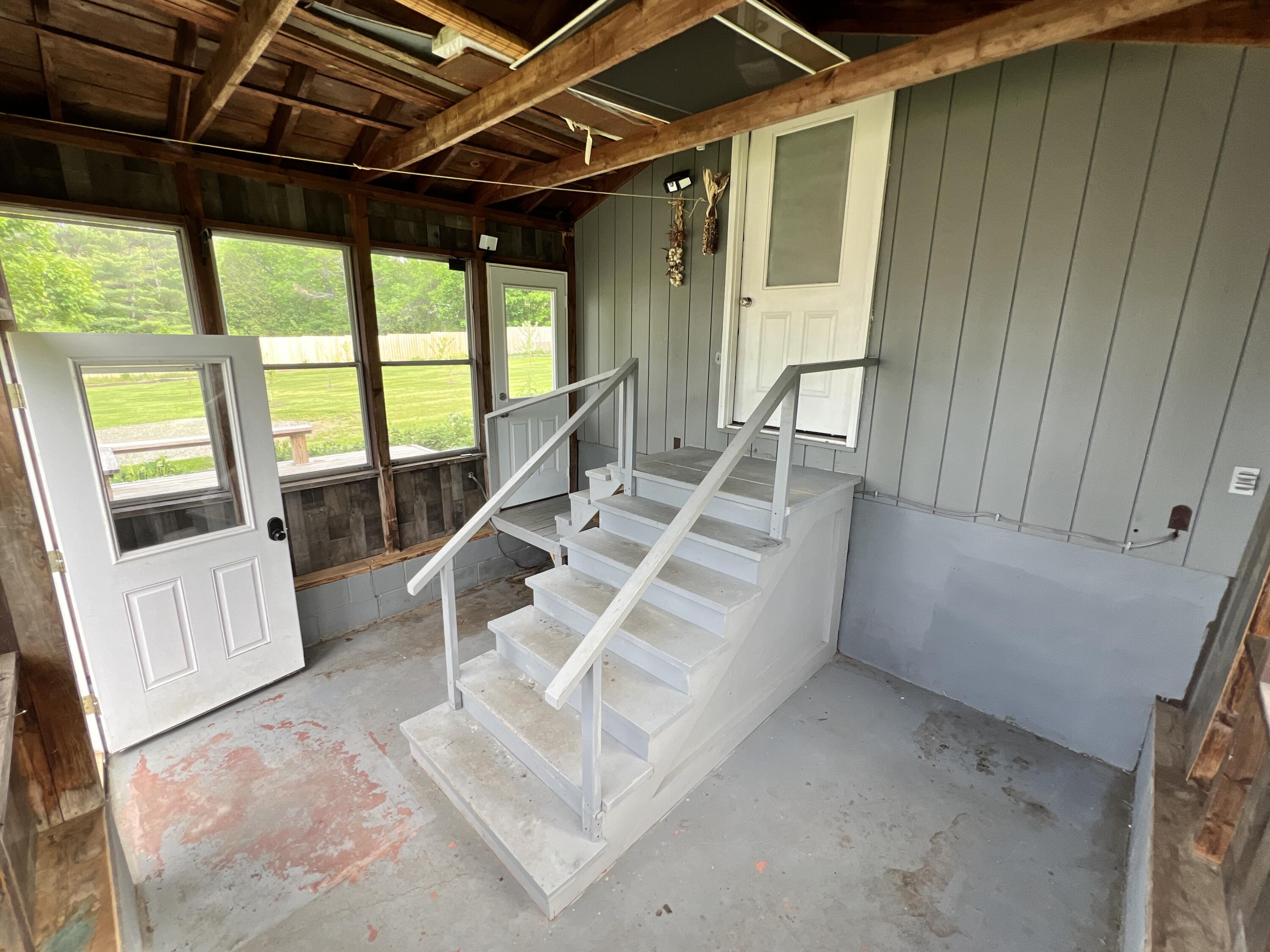 75 Unity Road Benton, ME 04901 - Photo 15 of 15 Entryway