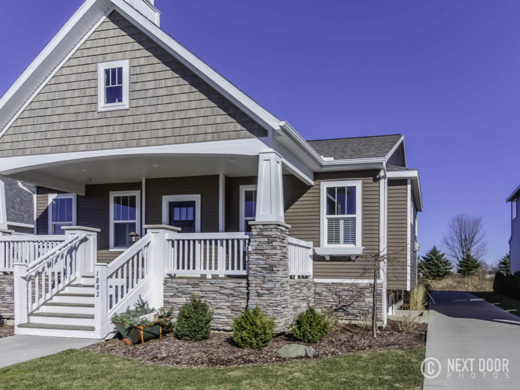 1083 Graystone Road Holland, MI 49423 - Photo 3 of 42 IMG_0001Blending