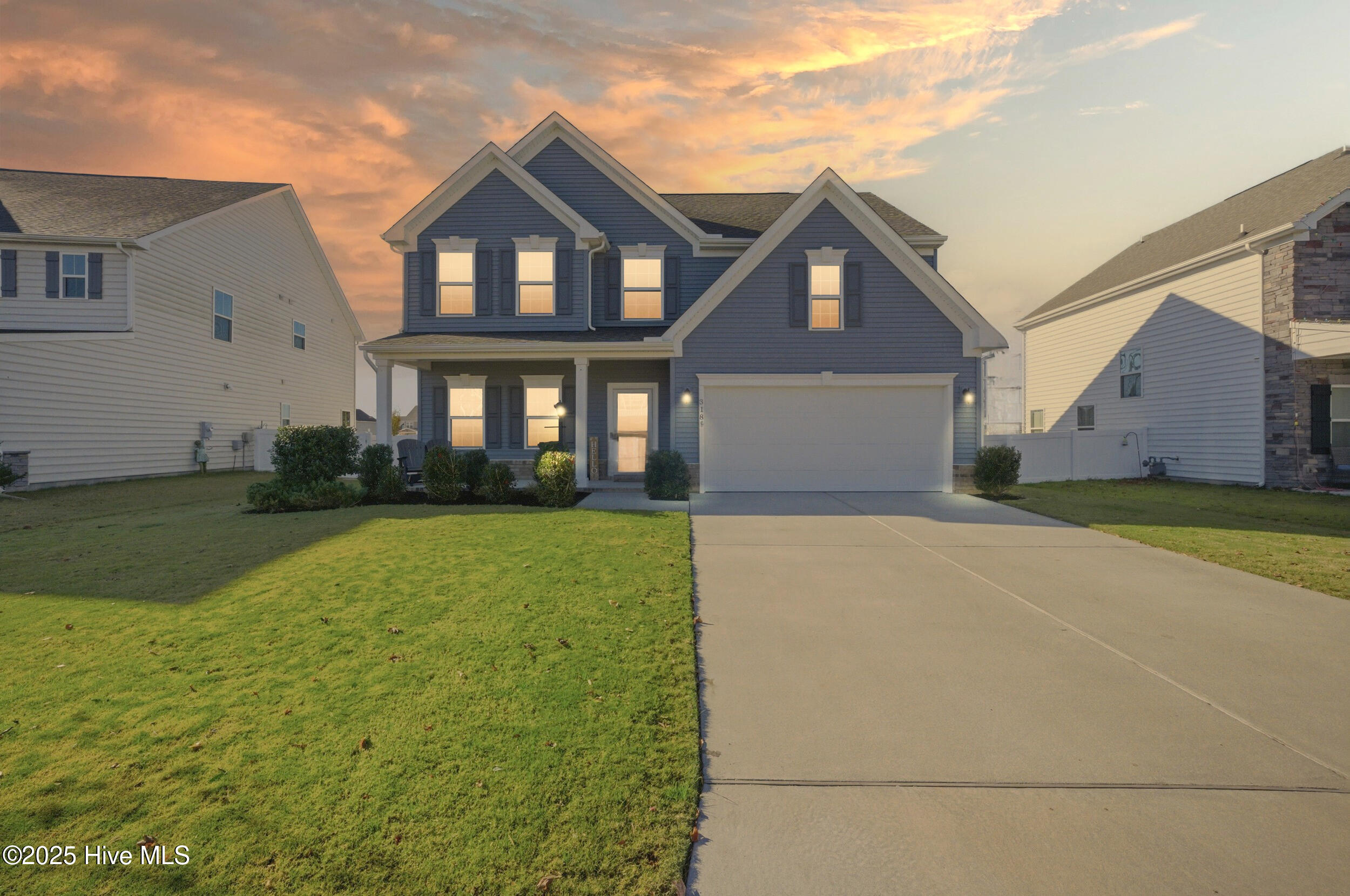 Welcome to 318 Sunny Lake!