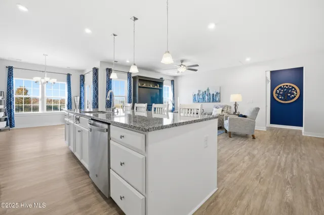 $495,000 | 318 Sunny Lake Road, Moyock, NC 27958