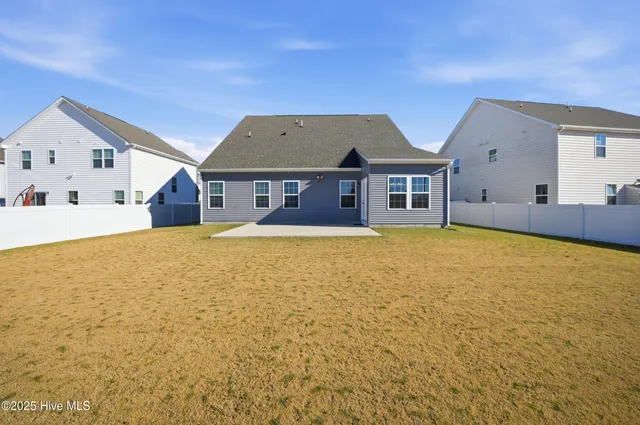 $495,000 | 318 Sunny Lake Road, Moyock, NC 27958