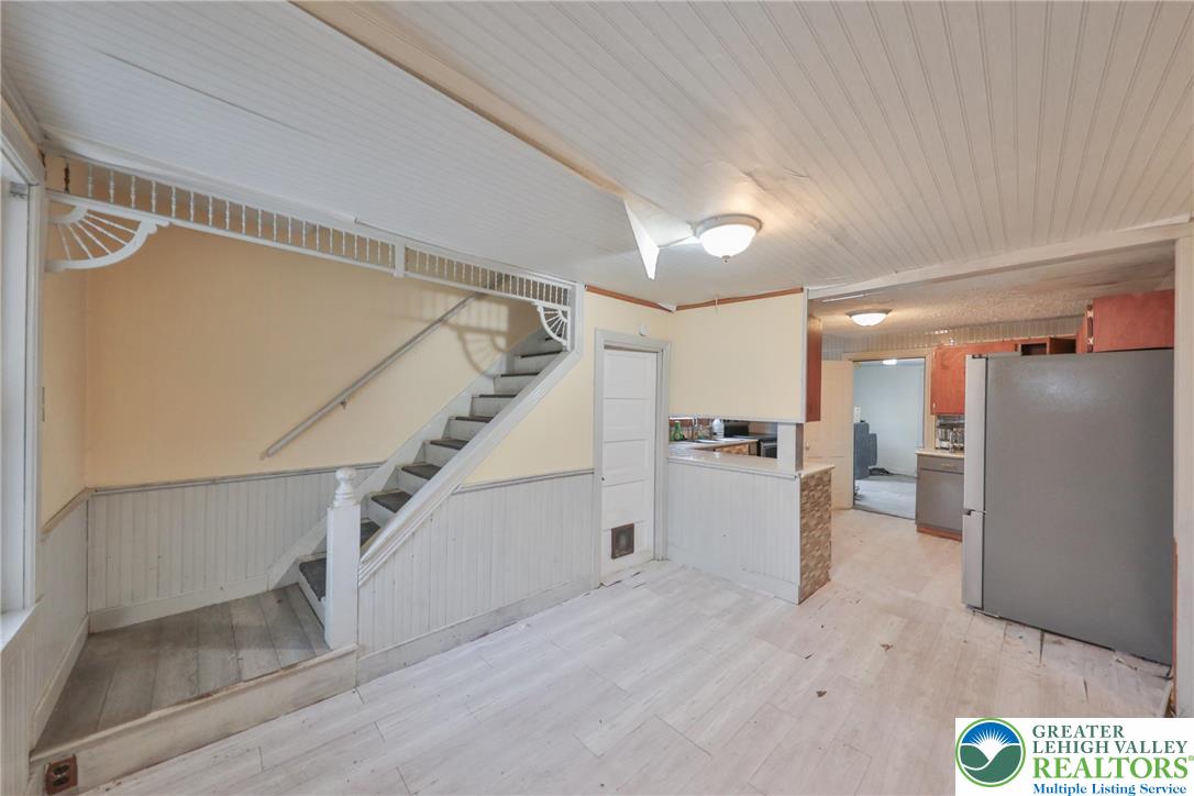 1291 Seidersville Road Bethlehem, PA 18015 - Photo 6 of 56