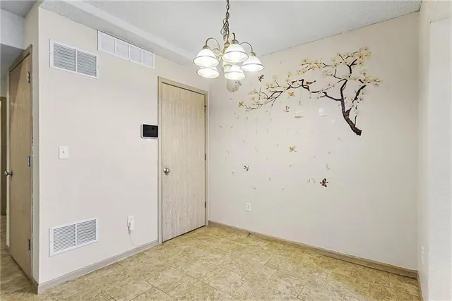 $185,000 | 8147 North Lawn Avenue, Kansas City, MO 64119