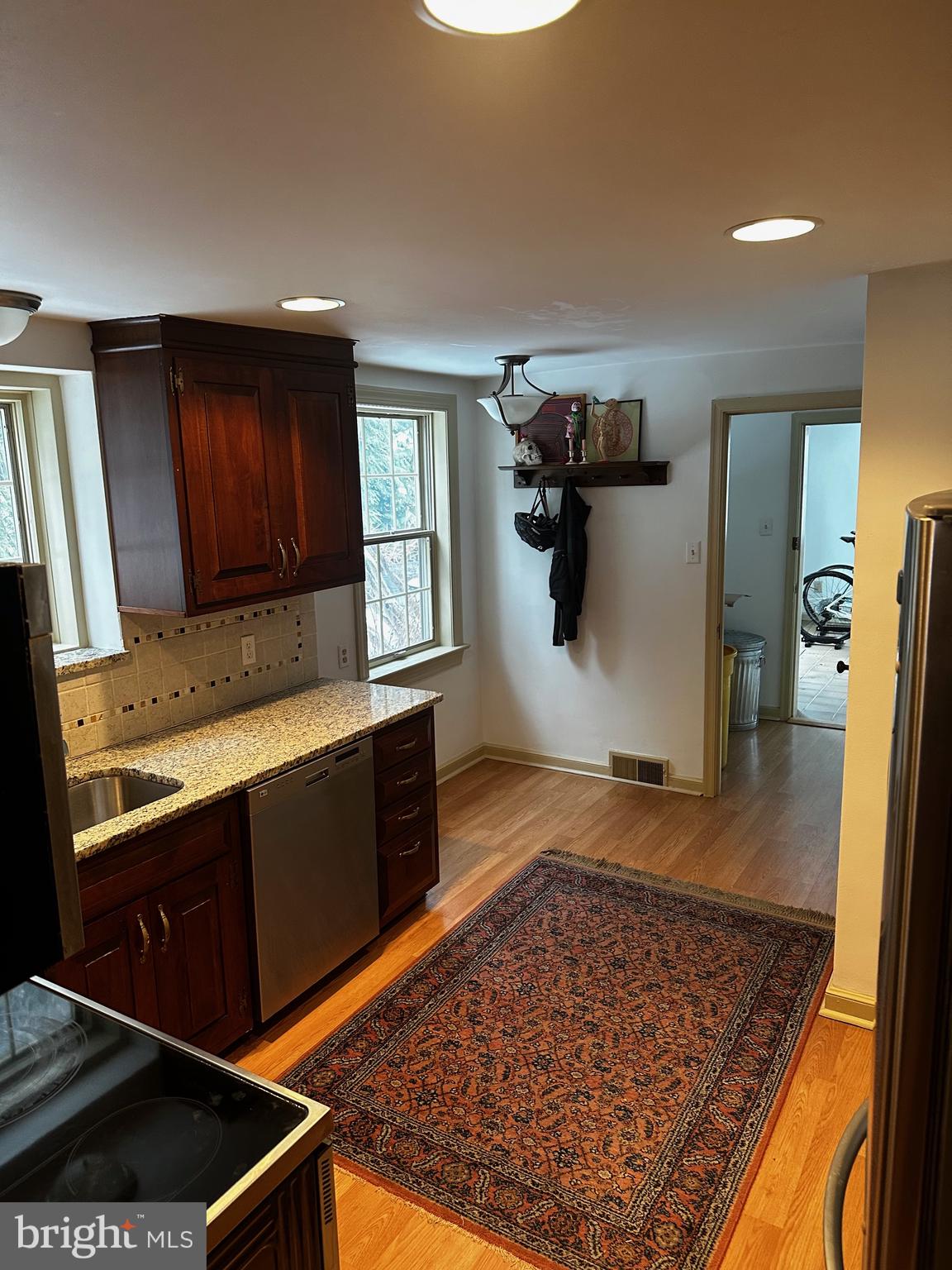 400 Burton Road Oreland, PA 19075 - Photo 8 of 31 Gallery Image 8