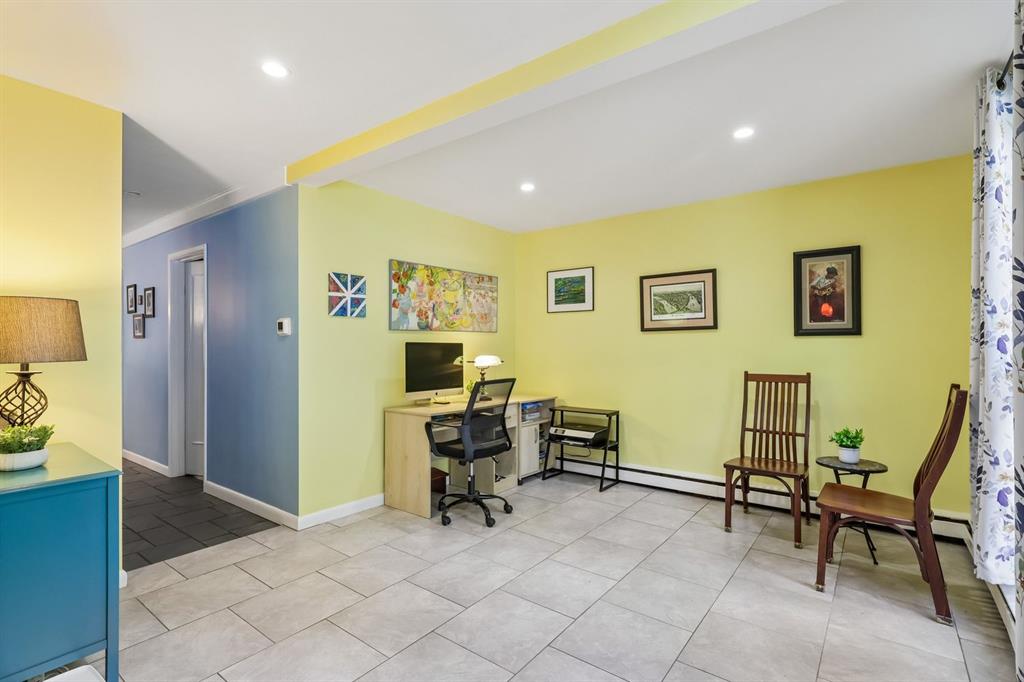 2301 Marbury Road Pittsburgh, PA 15221 - Photo 14 of 47 Gallery Image 14