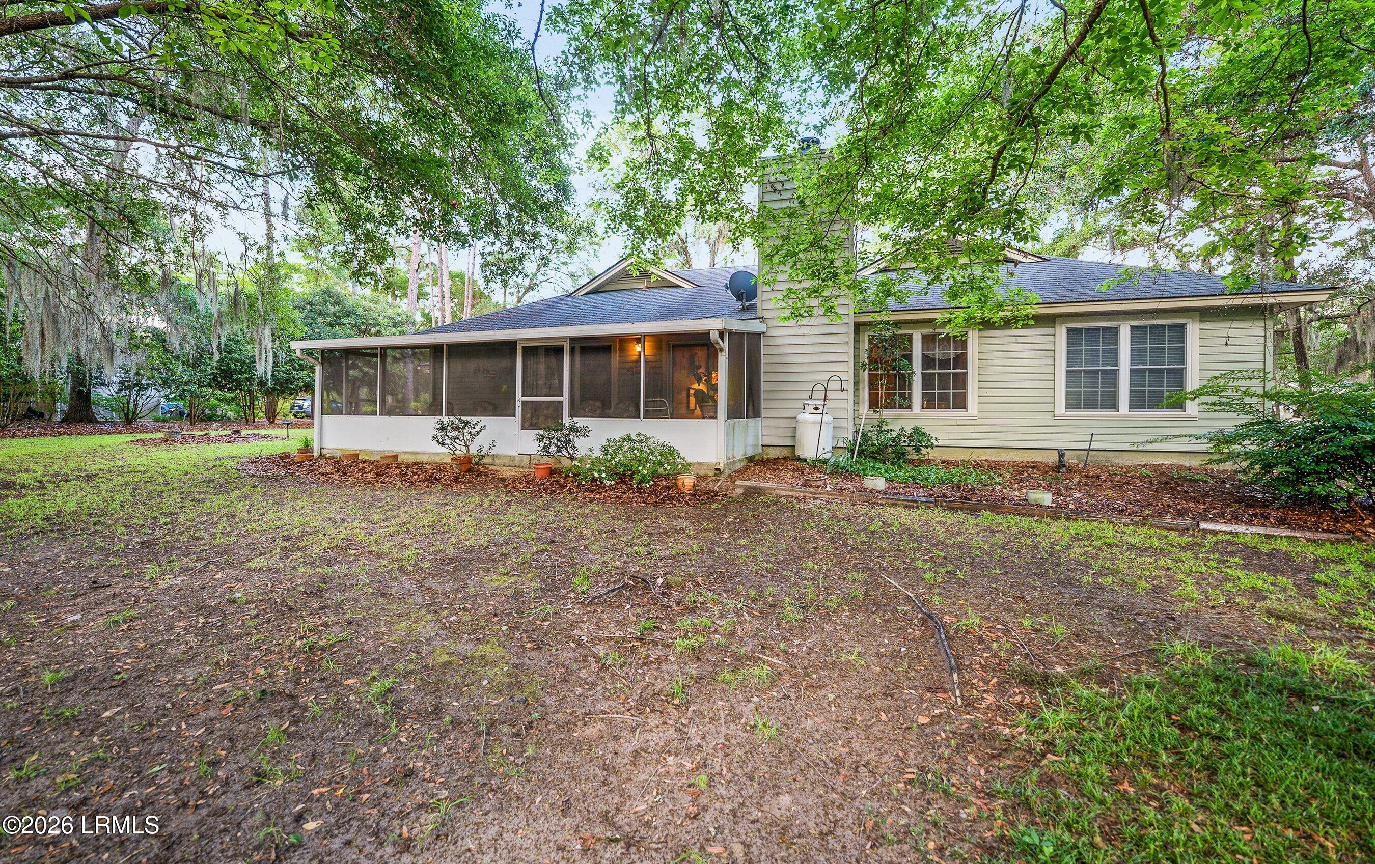 156 Middle Road Beaufort, SC 29907 - Photo 31 of 35 DSC00640-143-1.jpg-SMALL